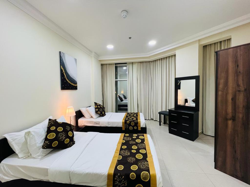 Chelsea Gardens Hotel *